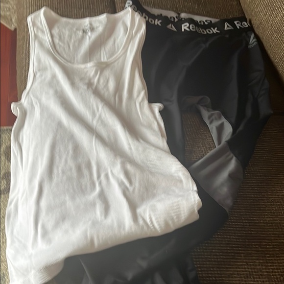 Reebok Black and Gray Athletic Pants with Gradient Design - Picture 1 of 8
